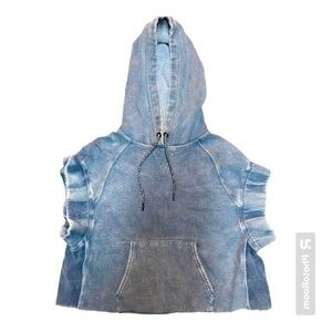 BDG short sleeve hoodie